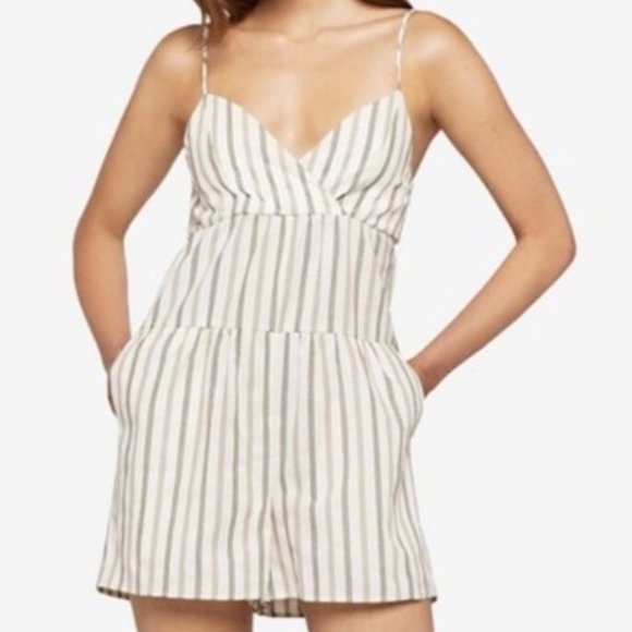 BCBGeneration Striped Romper Shorts Jumpsuit Small - Picture 1 of 8